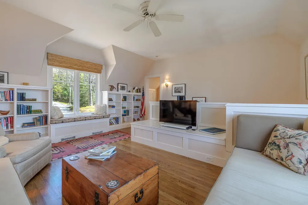 8 Spring Lane Mount Desert ME 04660