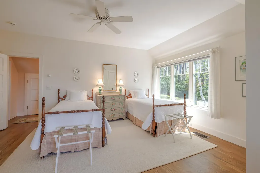 8 Spring Lane Mount Desert ME 04660