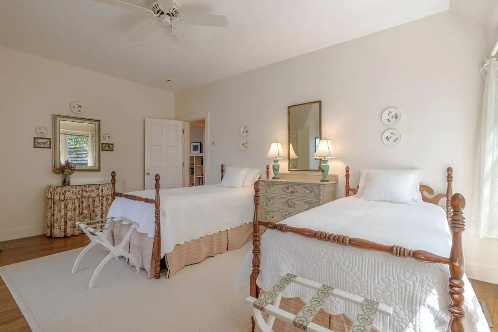 8 Spring Lane Mount Desert ME 04660