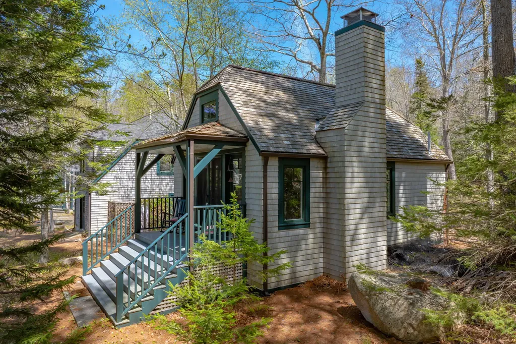 8 Spring Lane Mount Desert ME 04660