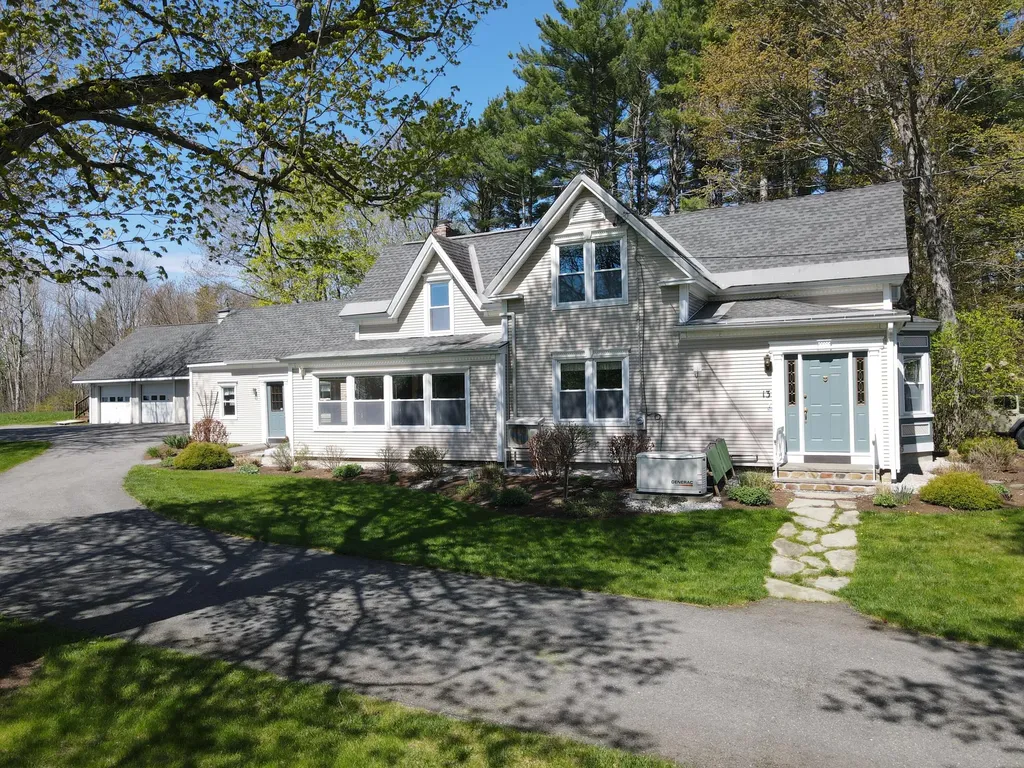 13 Old Kelley Avenue Orono ME 04473