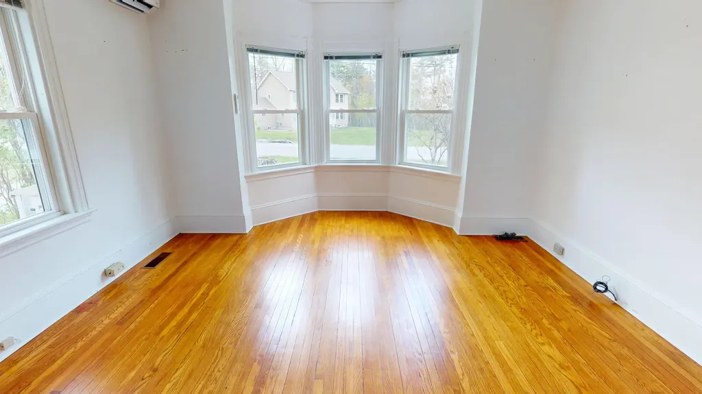 13 Old Kelley Avenue Orono ME 04473
