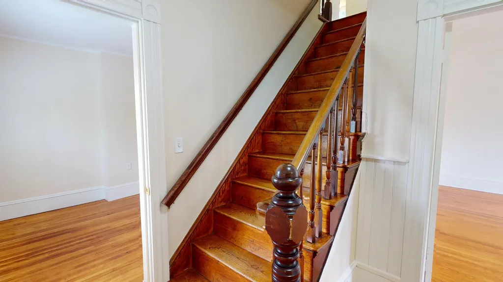 13 Old Kelley Avenue Orono ME 04473