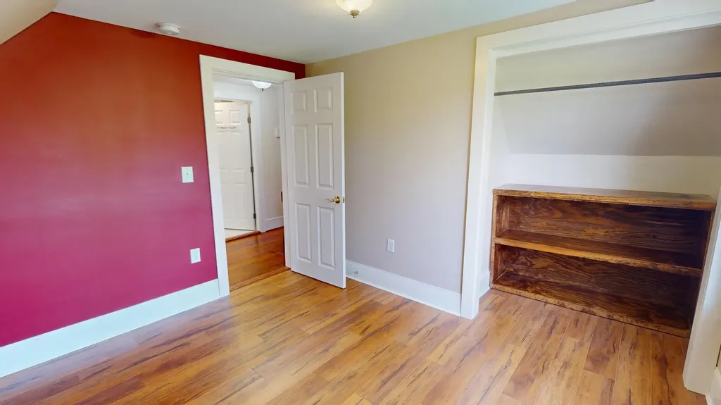 13 Old Kelley Avenue Orono ME 04473