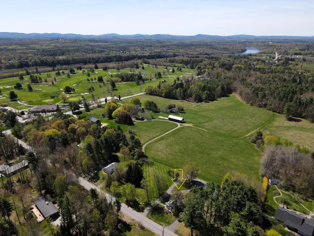 13 Old Kelley Avenue Orono ME 04473