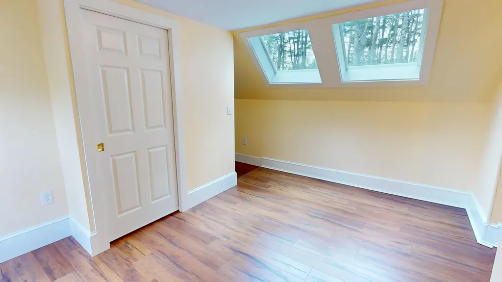13 Old Kelley Avenue Orono ME 04473