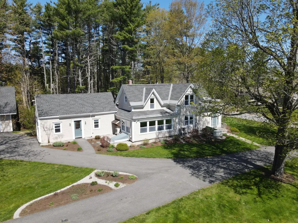 13 Old Kelley Avenue Orono ME 04473