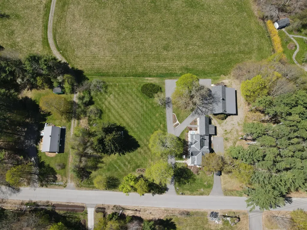 13 Old Kelley Avenue Orono ME 04473