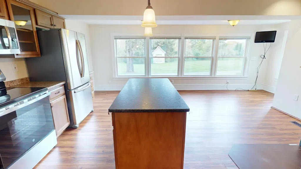 13 Old Kelley Avenue Orono ME 04473