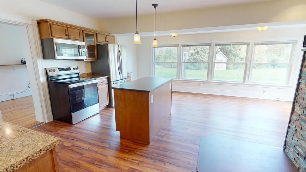 13 Old Kelley Avenue Orono ME 04473