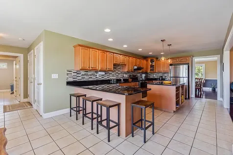 30 Royale Drive Sidney ME 04330