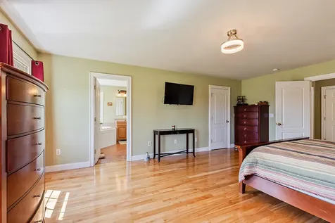 30 Royale Drive Sidney ME 04330