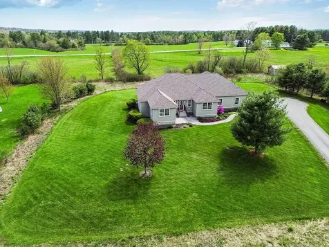 30 Royale Drive Sidney ME 04330