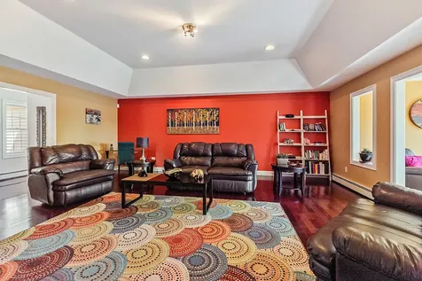 30 Royale Drive Sidney ME 04330