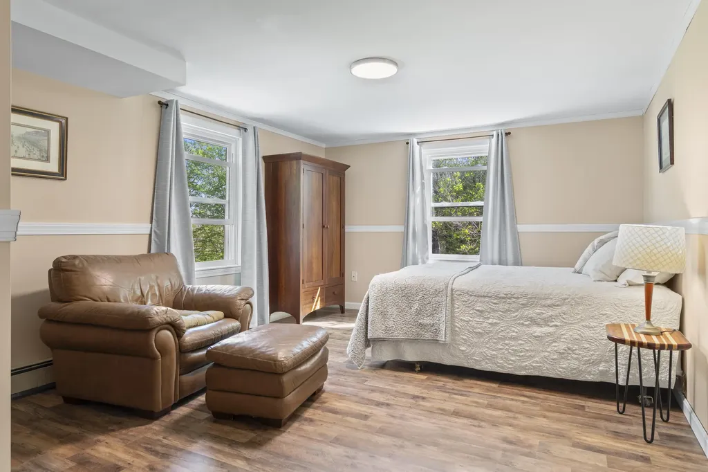 591 Eight Rod Road Augusta ME 04330