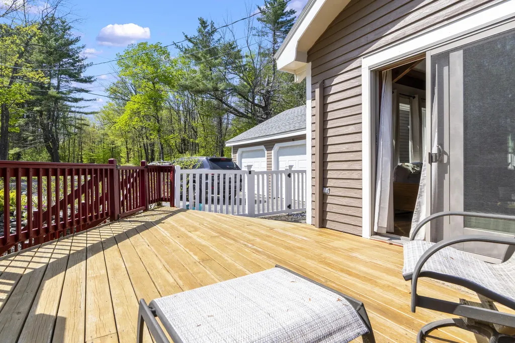 591 Eight Rod Road Augusta ME 04330