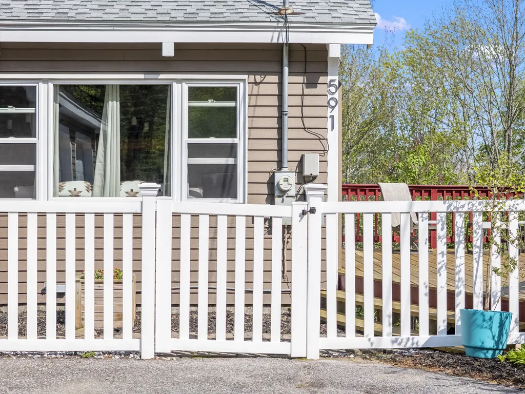 591 Eight Rod Road Augusta ME 04330