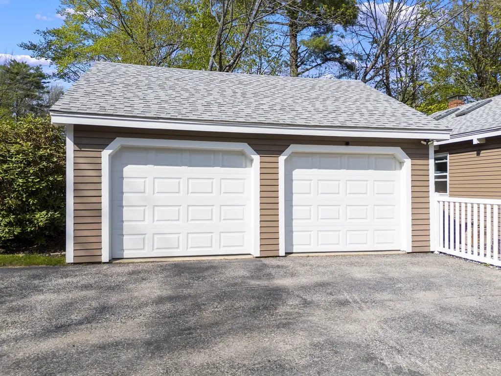 591 Eight Rod Road Augusta ME 04330