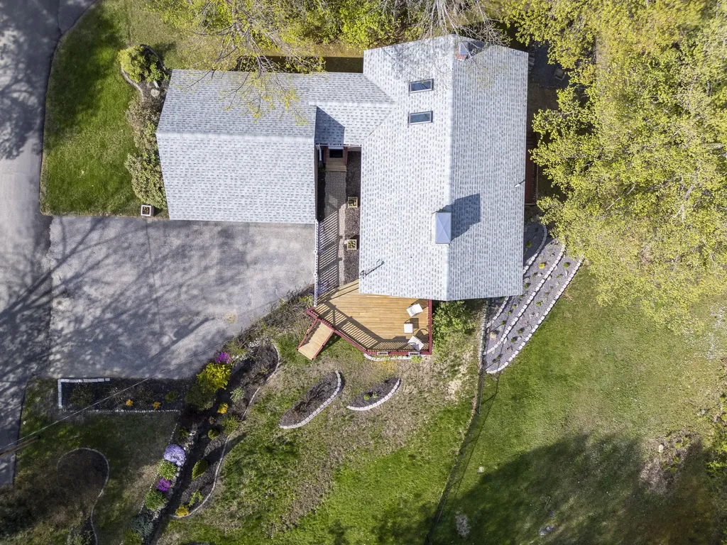 591 Eight Rod Road Augusta ME 04330