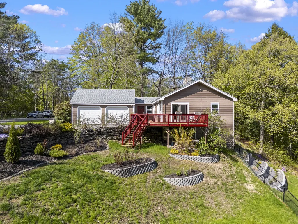 591 Eight Rod Road Augusta ME 04330