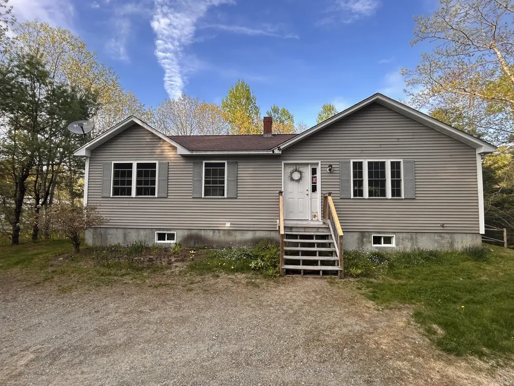 537 Slab City Road Lincolnville ME 04849