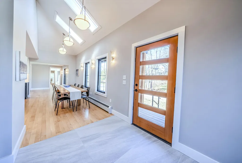 16 Cottage Street Belfast ME 04915