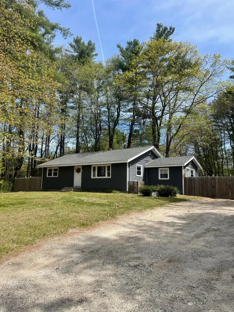 255 Gray Road Cumberland ME 04021