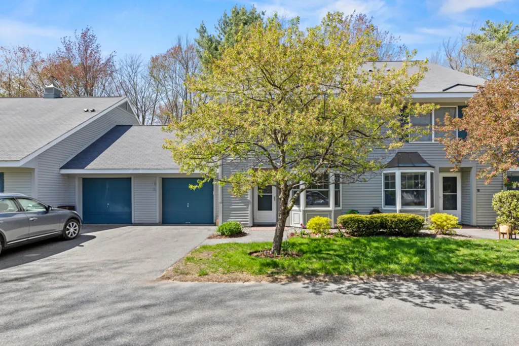 11 Cresfield Terrace Portland ME 04103