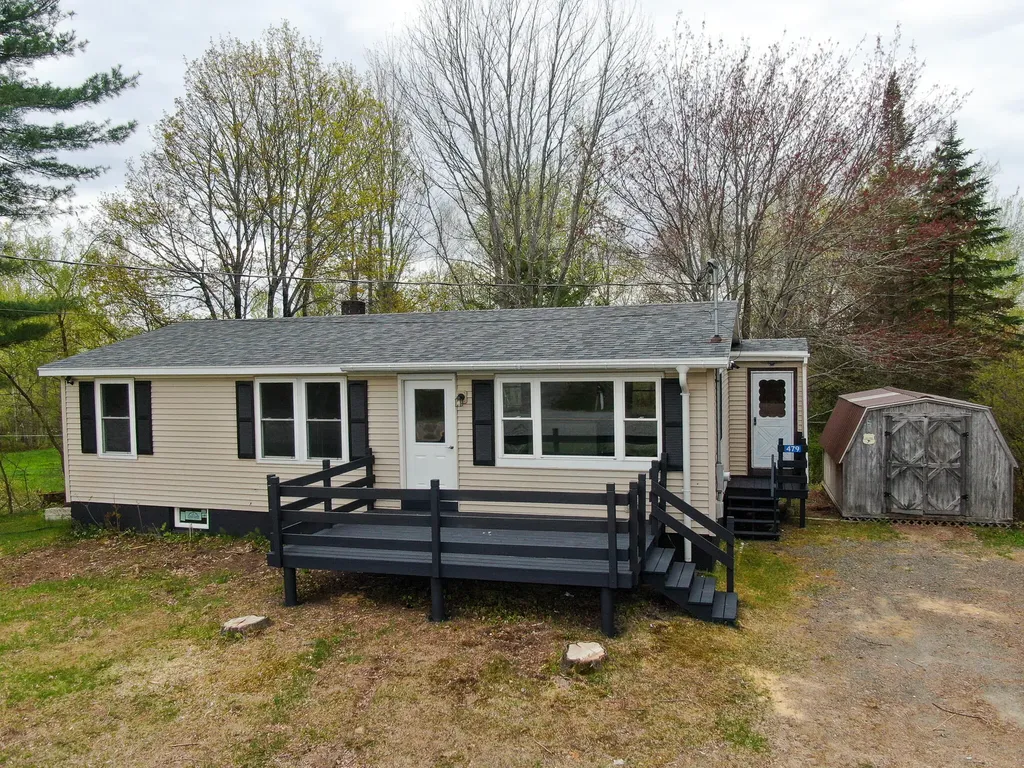 479 Enfield Road Lincoln ME 04457