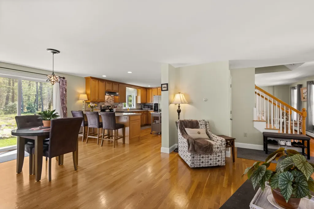 8 Silver Ridge Drive York ME 03909