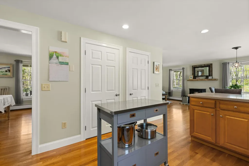 8 Silver Ridge Drive York ME 03909