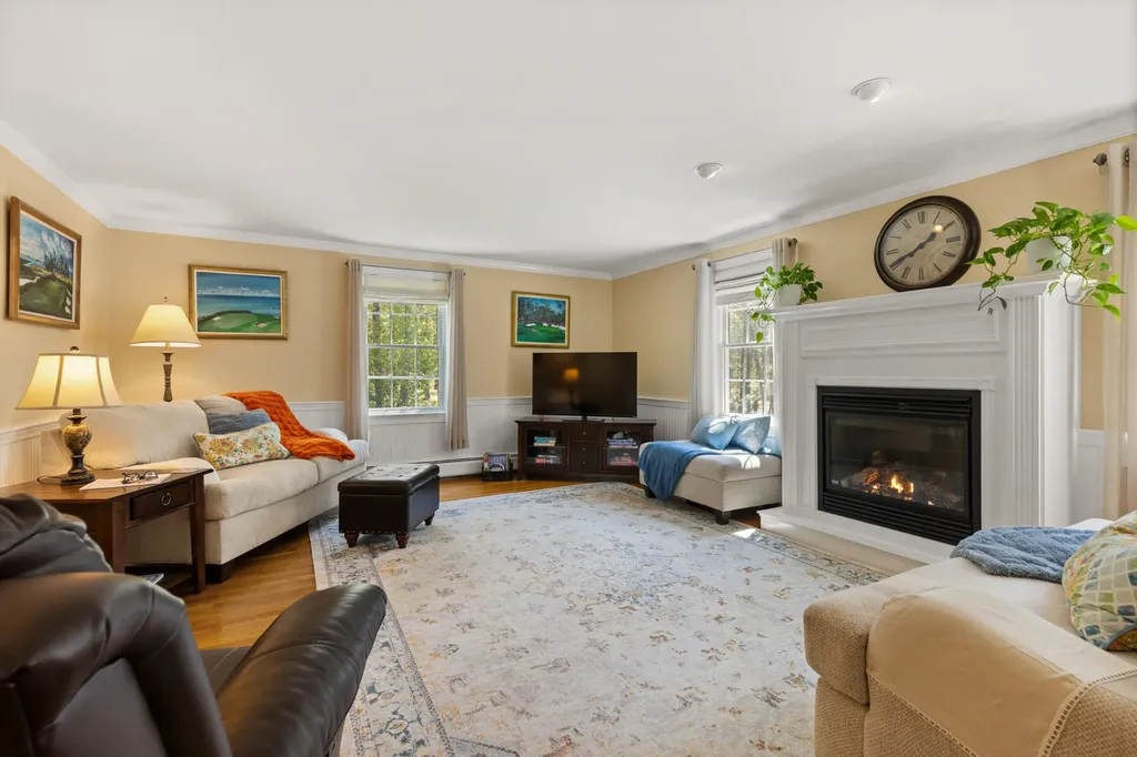 8 Silver Ridge Drive York ME 03909