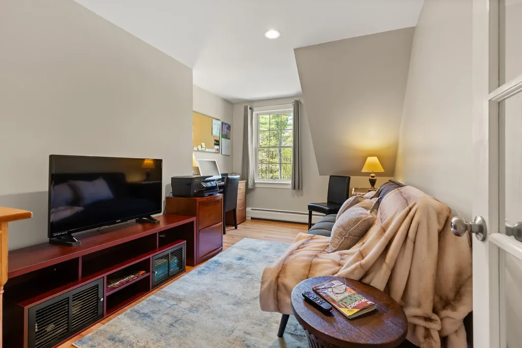 8 Silver Ridge Drive York ME 03909