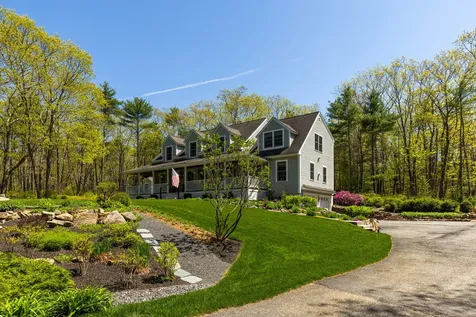 8 Silver Ridge Drive York ME 03909