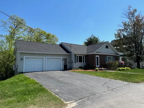 701 Crescent Avenue Rumford ME 04276