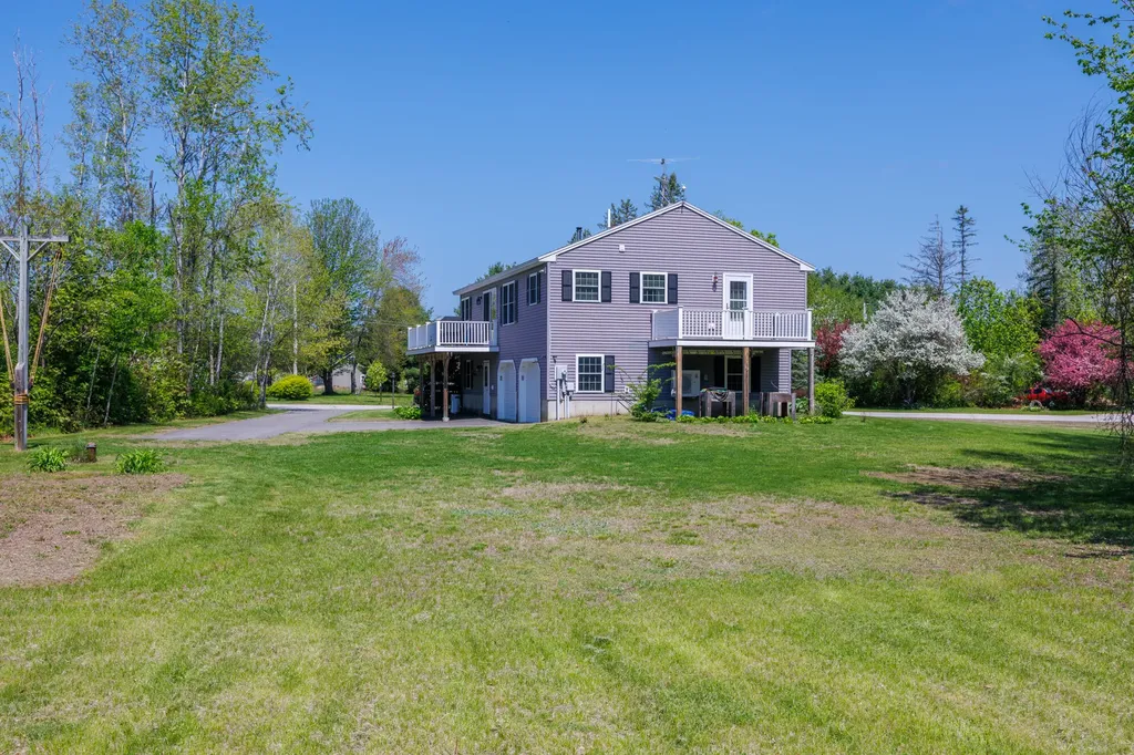 25 Fairview Drive Sanford ME 04073