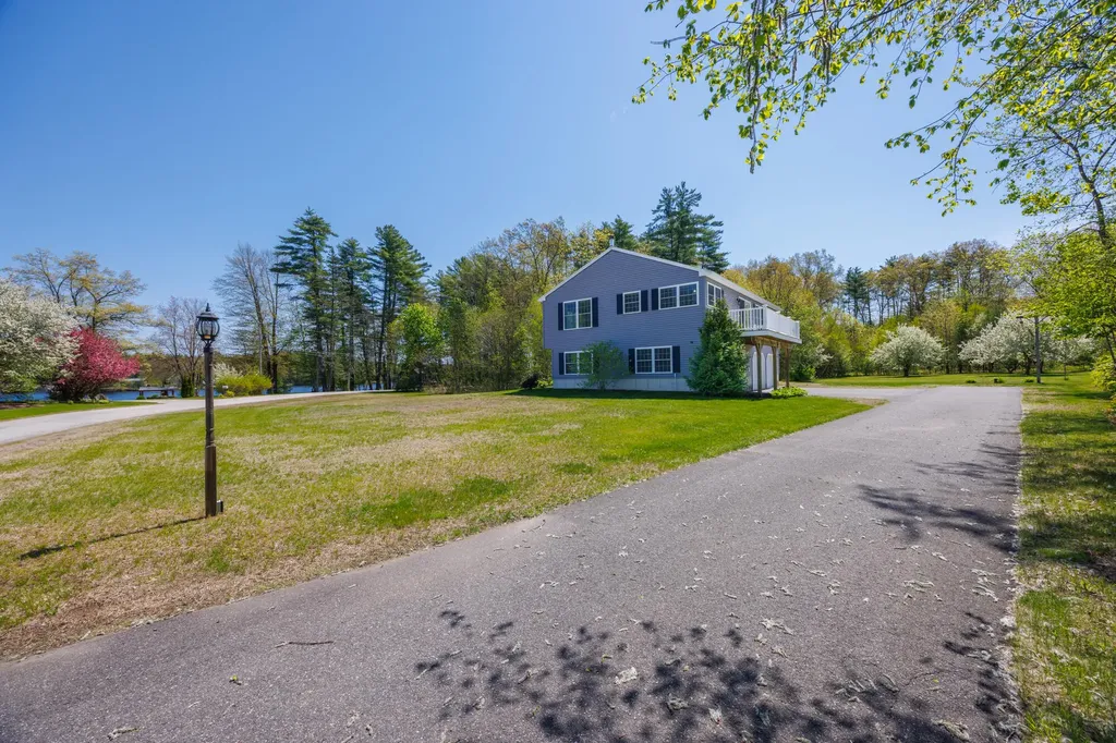 25 Fairview Drive Sanford ME 04073
