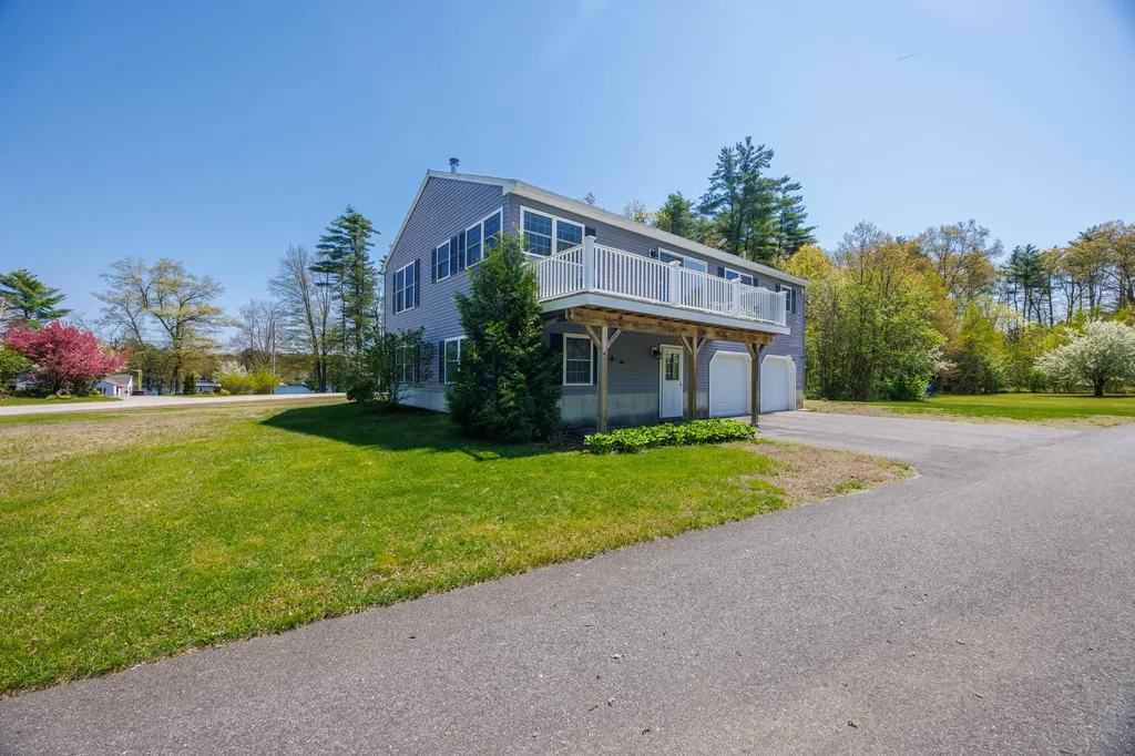25 Fairview Drive Sanford ME 04073