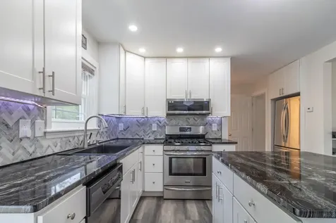 95 Yankee Avenue Bangor ME 04401