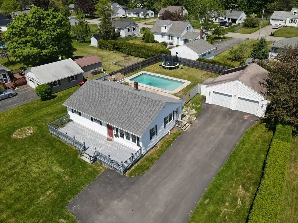 36 Lorraine Avenue Brewer ME 04412