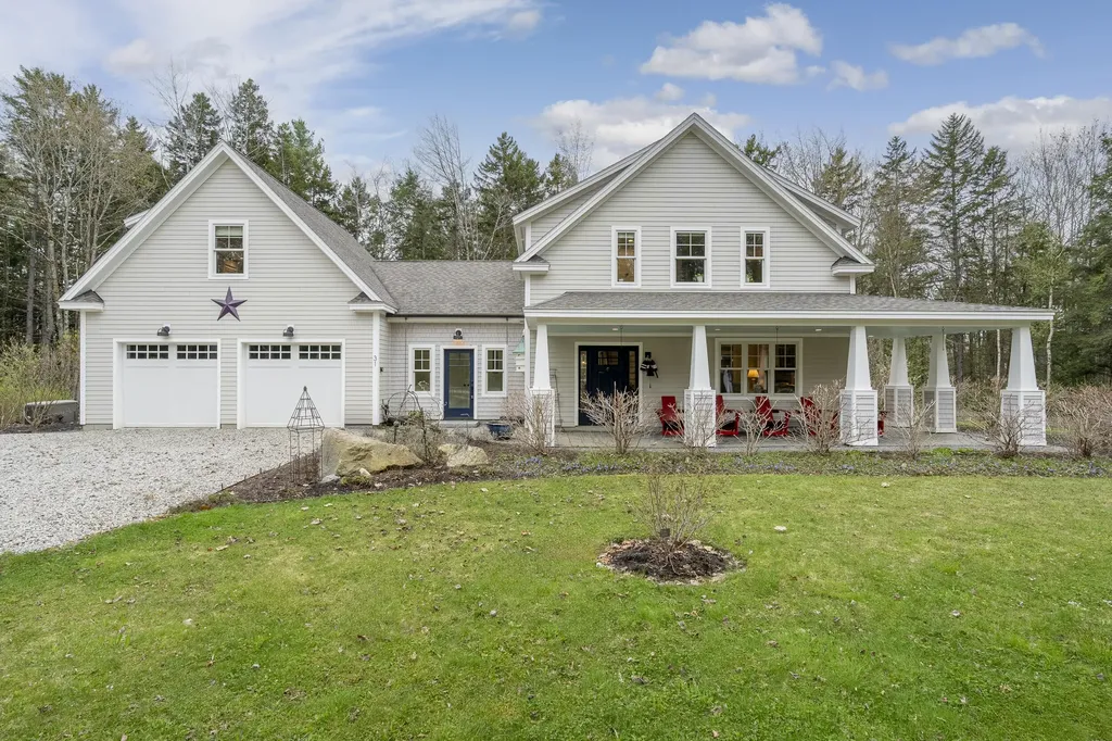 31 Firefly Drive Freeport ME 04032