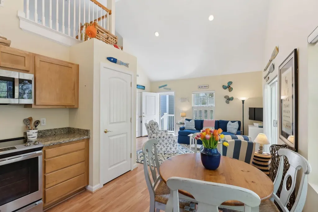 272 Mills Road Kennebunkport ME 04046
