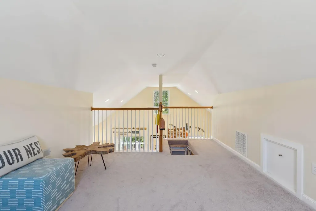272 Mills Road Kennebunkport ME 04046