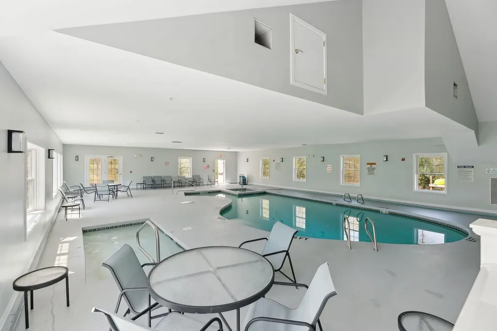 272 Mills Road Kennebunkport ME 04046