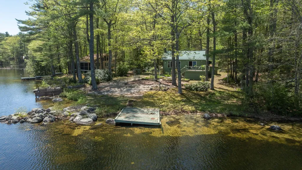 19 Pulpit Rock Road Raymond ME 04071
