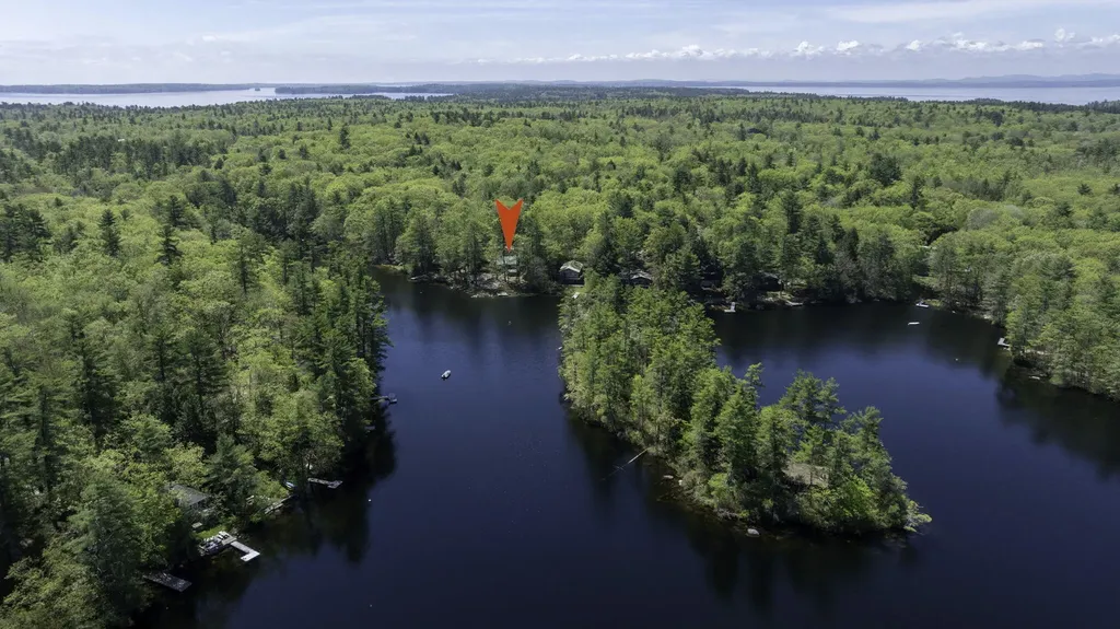 19 Pulpit Rock Road Raymond ME 04071