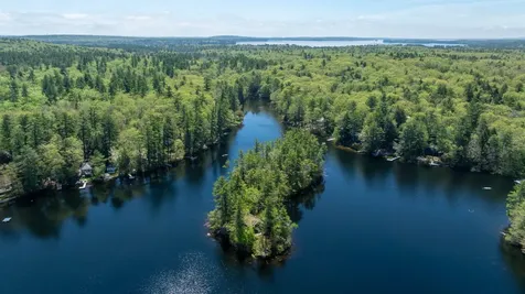 19 Pulpit Rock Road Raymond ME 04071