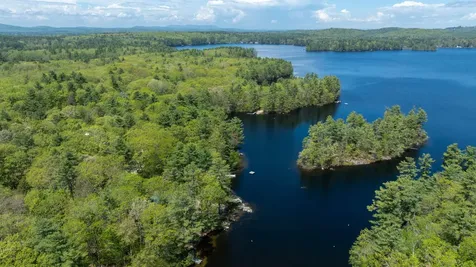 19 Pulpit Rock Road Raymond ME 04071