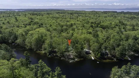 19 Pulpit Rock Road Raymond ME 04071