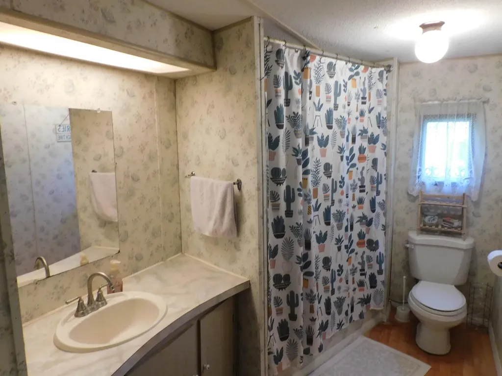 744 S Us Route 1 York ME 03909